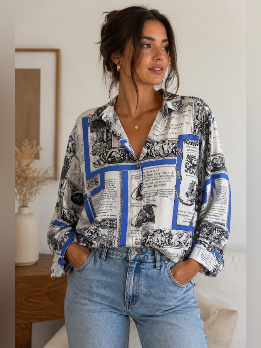 Dias Printed Blouse – Blue & White Baroque / Script Print - Picture 6 of 6